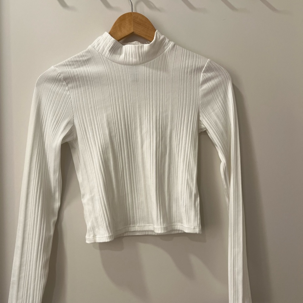 Mockneck top